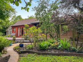 Ivy Lodge